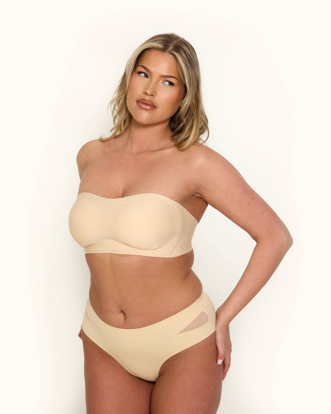 Bandeau push-up invisible sans bretelles
